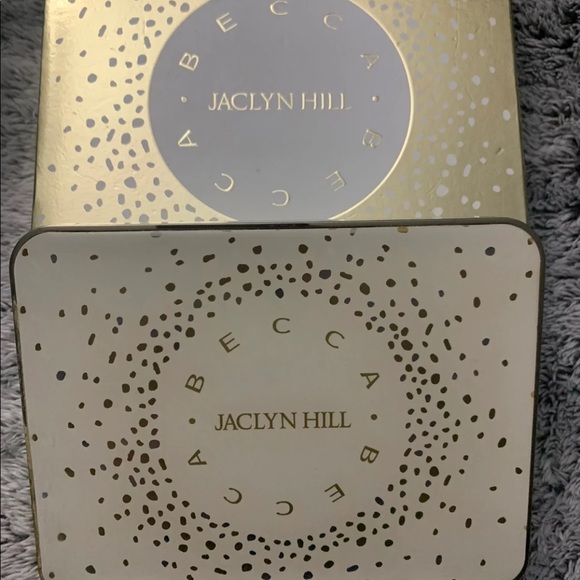 Becca x Jaclyn Hill - Picture 5 of 12
